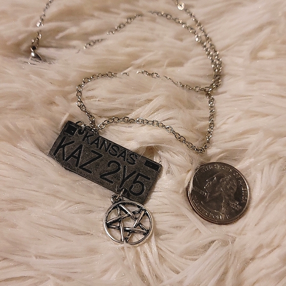 Supernatural Impala license plate necklace - Picture 2 of 2